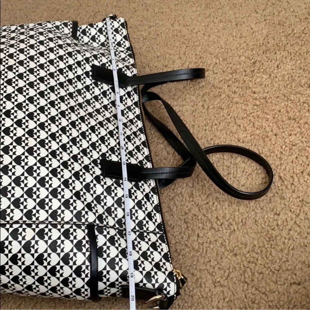 Kate Spade New York Adaira Baby Bag Penn Place Vinyl Black/White Print ♠️ - Picture 13 of 16